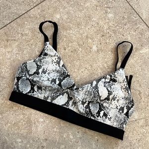 Koral black white python snake sports bra medium yoga